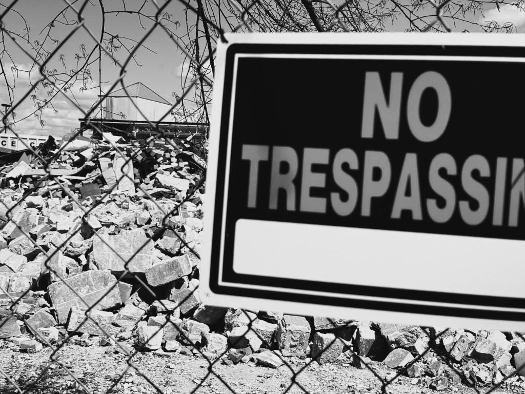 No Trespassing
